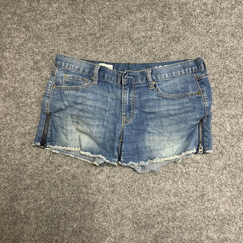 Gap Denim Shorts Womens Size 28/6 Blue Side Zipper Raw Hem Cut Off Casual Stain